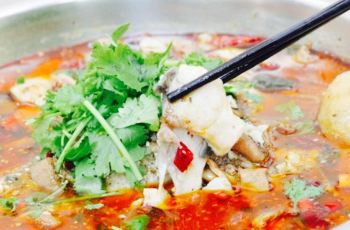 【携程尾巴林】扬州香辣电话鱼美食/肥肠/食品地址菜系猪海中铺子图片