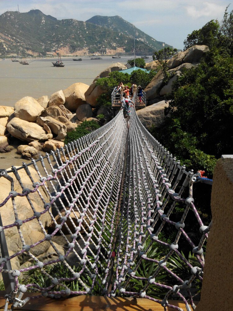 台山旅游攻略指南? 携程攻略社区! 靠谱的旅游攻略平台,最佳的台山自助游、自由行、自驾游、跟团旅线路,海量台山旅游景点图片、游记、交通、美食、购物、住宿、娱乐、行程、指南等旅游攻略信息,了解更多台山旅游信息就来携程旅游攻略。