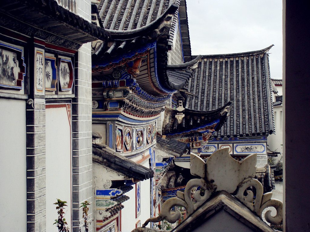                        白家大院