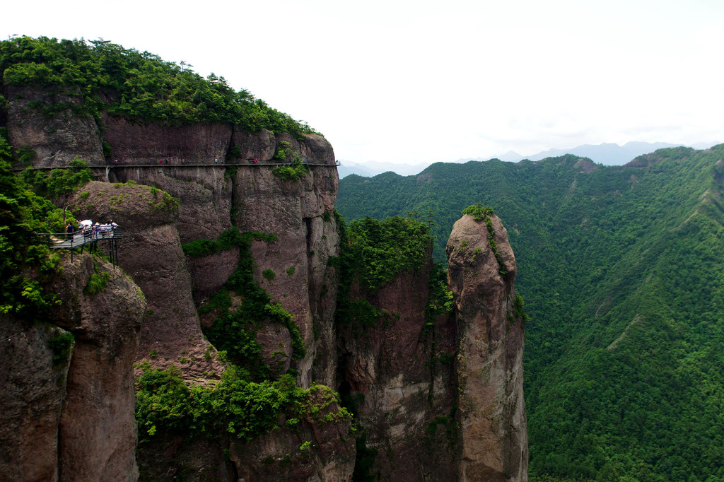 事實也是,神仙居景區--仙人居住的地方,是新晉的國家五a級景點,算是