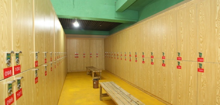 千群健身21世纪游泳馆