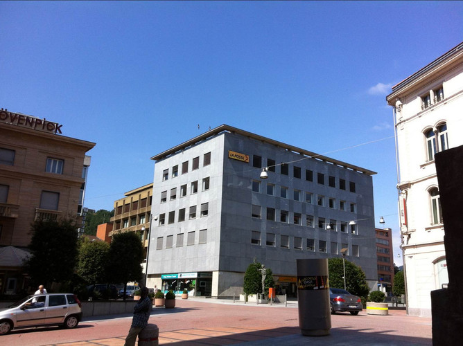 科莫湖--意大利瑞士边界